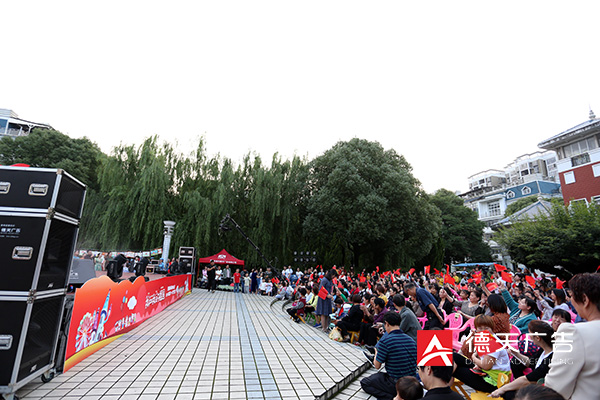 常德市德天廣告有限公司,品牌設(shè)計(jì),活動策劃,影視攝制,廣告設(shè)備租賃,媒體廣告推廣,