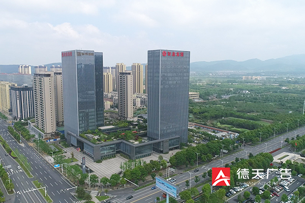 常德市德天廣告有限公司,品牌設(shè)計(jì),活動策劃,影視攝制,廣告設(shè)備租賃,媒體廣告推廣,